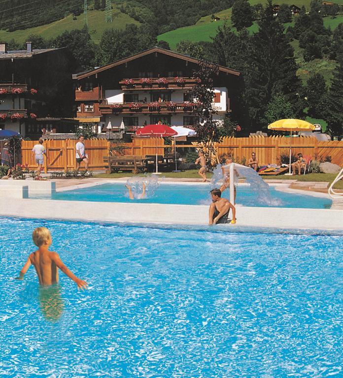 Hotel-Gasthof "Zur Muehle" Kaprun Kültér fotó